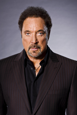 th-tom-jones.jpg th-tom-jones.jpg