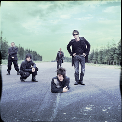 th-groupe.jpg th-groupe.jpg