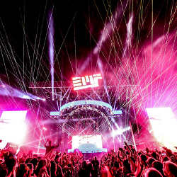 electrobeach-music-festival-scene-inedite.jpg