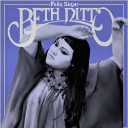 beth-ditto-fake-sugar.jpg