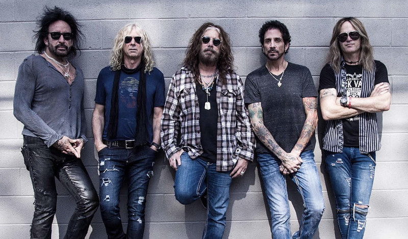 The Dead Daisies 13