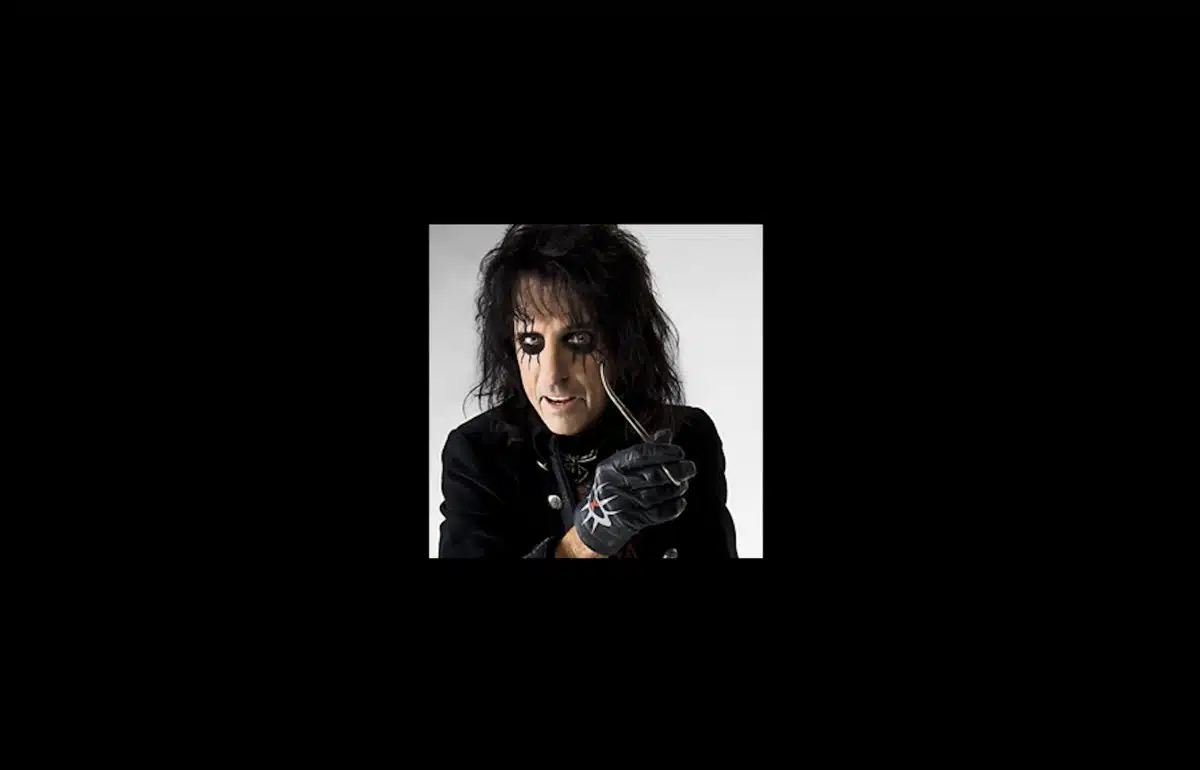 Alice Cooper concert Caprices Festival