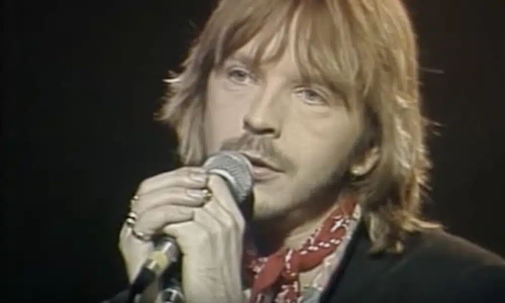 Renaud soutien Les Républicains