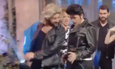 Cyril Hanouna Pascal Obispo dans Grease