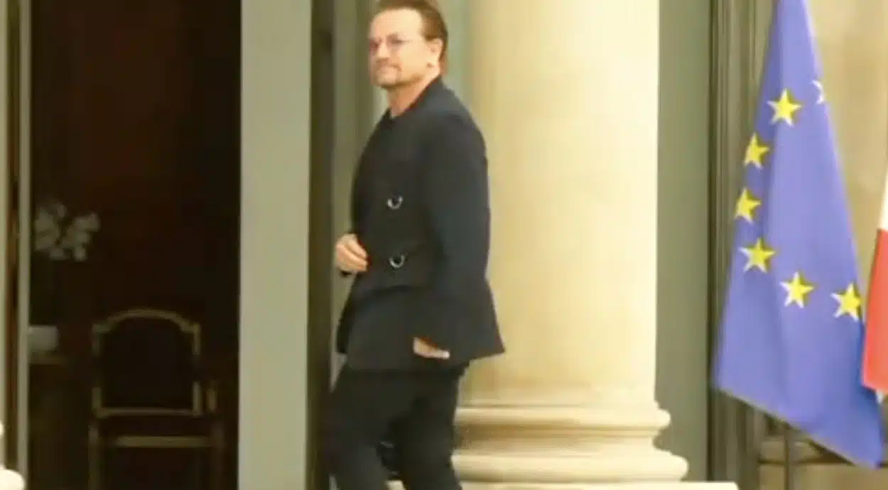 Bono Emmanuel Macron