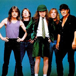 AC/DC <i>Shoot to thrill</i> 10