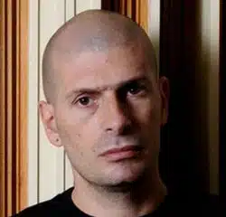 Face à la critique Akhenaton réagit 20