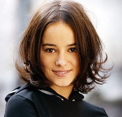 Alizée sortira son nouvel album le 25 mars 2013 8