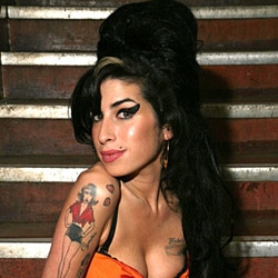 Amy Winehouse morte d'un abus d'alcool 19