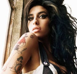 Amy Winehouse annule sa tournée européenne 12