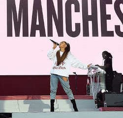 Ariana Grande de retour à Manchester après l’attentat 9