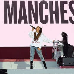 Ariana Grande de retour à Manchester après l’attentat 10