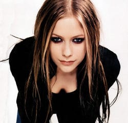 Avril Lavigne de retour en 2011 6