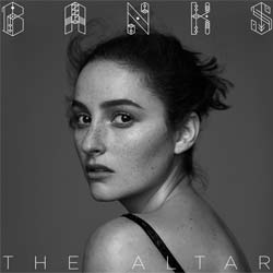 Banks de retour avec son nouvel album <i>The Altar</i> 4