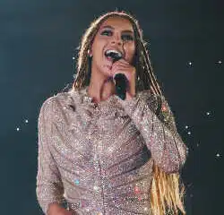 Malade, une étudiante s'offre un moment avec Beyoncé 5