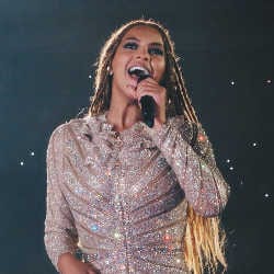 Malade, une étudiante s'offre un moment avec Beyoncé 4