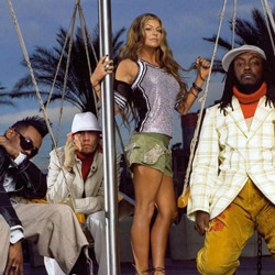 Les Black Eyed Peas présentent leur appli Smartphones 7