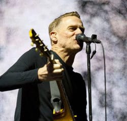 Bryan Adams en concert à Paris