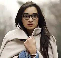 « Dans la peau » : le nouveau single de Camélia Jordana 11