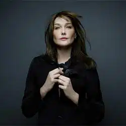 La police appelée en urgence chez Carla Bruni 16