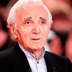 Charles Aznavour aura son étoile sur le Walk of Fame 4