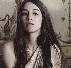 Charlotte Gainsbourg sortira son album en novembre 11