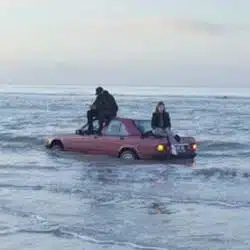 CHRISTINE AND THE QUEEN - BOOBA Here 7