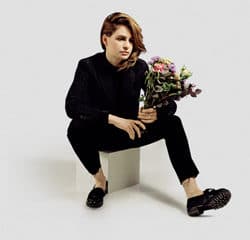 Christine and the Queens parodiée par Florence Foresti 8