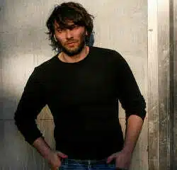 Le nouvel album de Saez dans les bacs le 9 décembre 2016 8