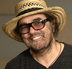 Daniel Lanois en concert le 18 avril 2015 à la Cigale 32