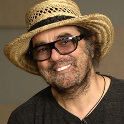 Daniel Lanois en concert le 18 avril 2015 à la Cigale 31