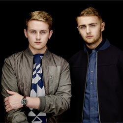 Disclosure de retour avec le tube <i>Bang That</i> 4