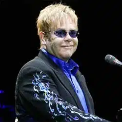 Elton John accusé de harcèlement par un garde du corps 13