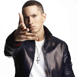 Eminem de retour avec 16 titres inédits 16