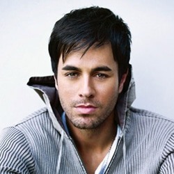 Enrique Iglesias de retour avec <i>Sex+Love</i> 4