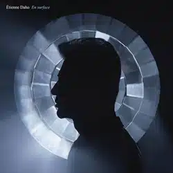 Etienne Daho en surface avec son nouveau clip