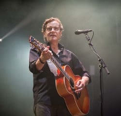 Francis Cabrel apaise la chaleur du Paléo 14