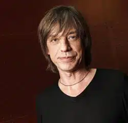 Jean-Louis Aubert soutient le microcrédit 17