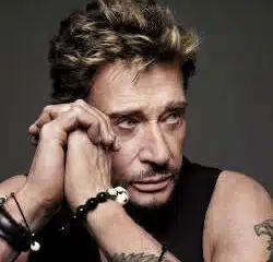 Johnny annoncé mort sur la page Facebook de sa fille 7