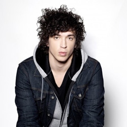 Julian Perretta sort un nouveau single 7