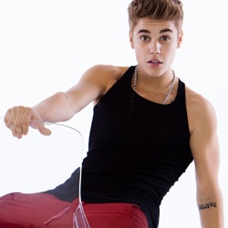 JUSTIN BIEBER All Around The World 7