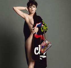 Katy Perry à moitié nue pour la marque Moschino 11