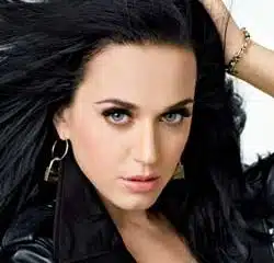 Katy Perry en couple avec un célèbre acteur britannique 14