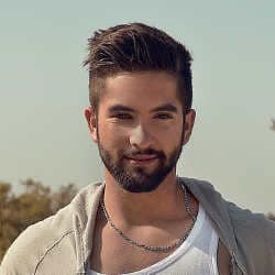 Kendji contrôlé par la police dans un campement illégal 7