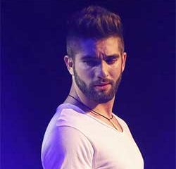 Kendji Girac fait son show au cinéma 14