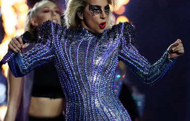 Lady Gaga au sommet de son art pour le Super Bowl 5