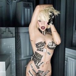 Lady Gaga sexy dans le clip de G.U.Y.