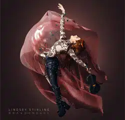 Lindsey Stirling présente son nouvel album 17