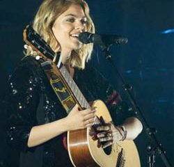 Louane va donner 2 concerts inédits au cinéma 14