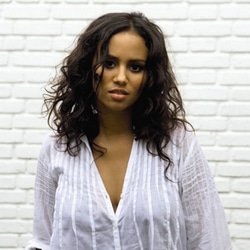 Mayra Andrade sortira son album en septembre 19